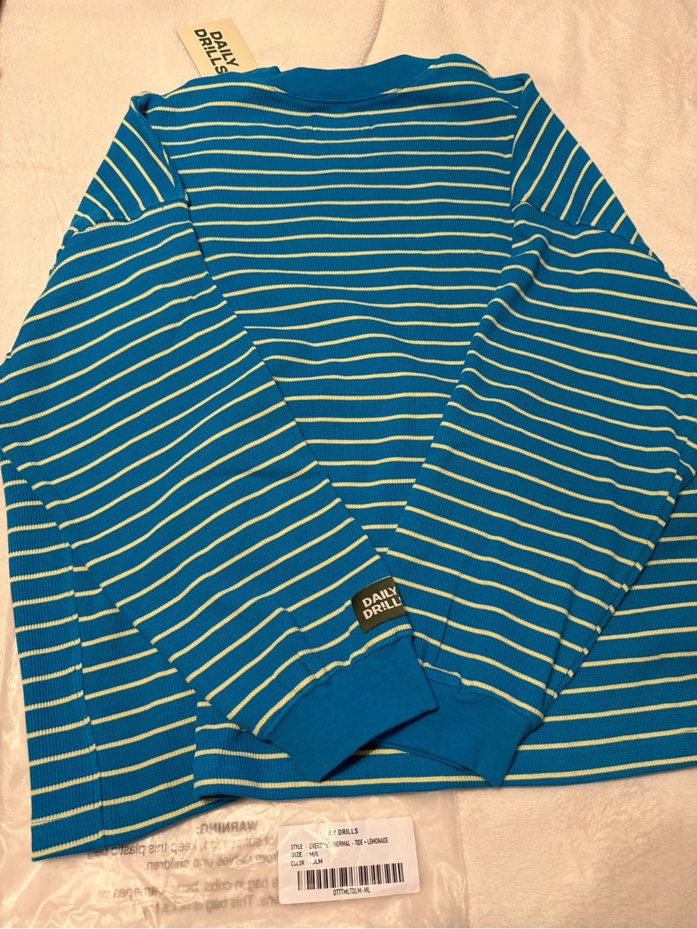 Daily Drills Oversized Thermal Tide and Lemonade M/L - Picture 4 of 4